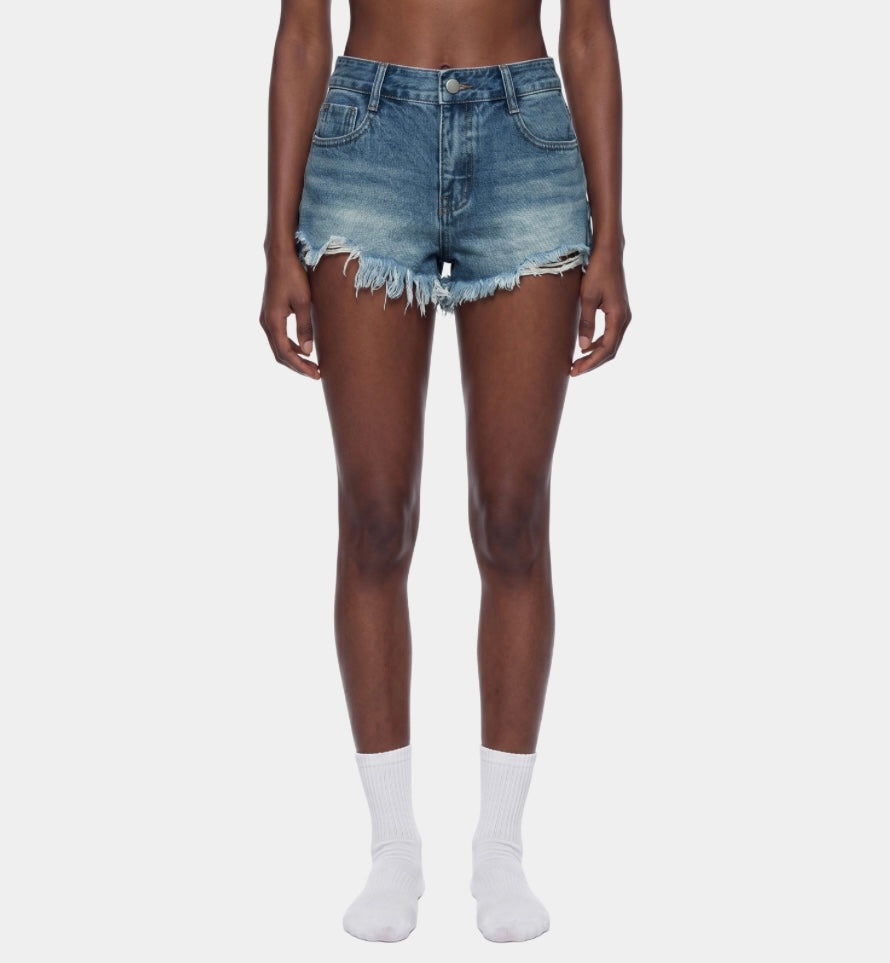 WOMEN'S DENIM SHORTS