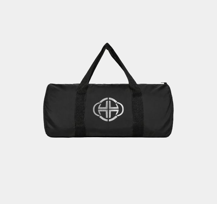 BLACK LIGHTWEIGHT GYM BAG